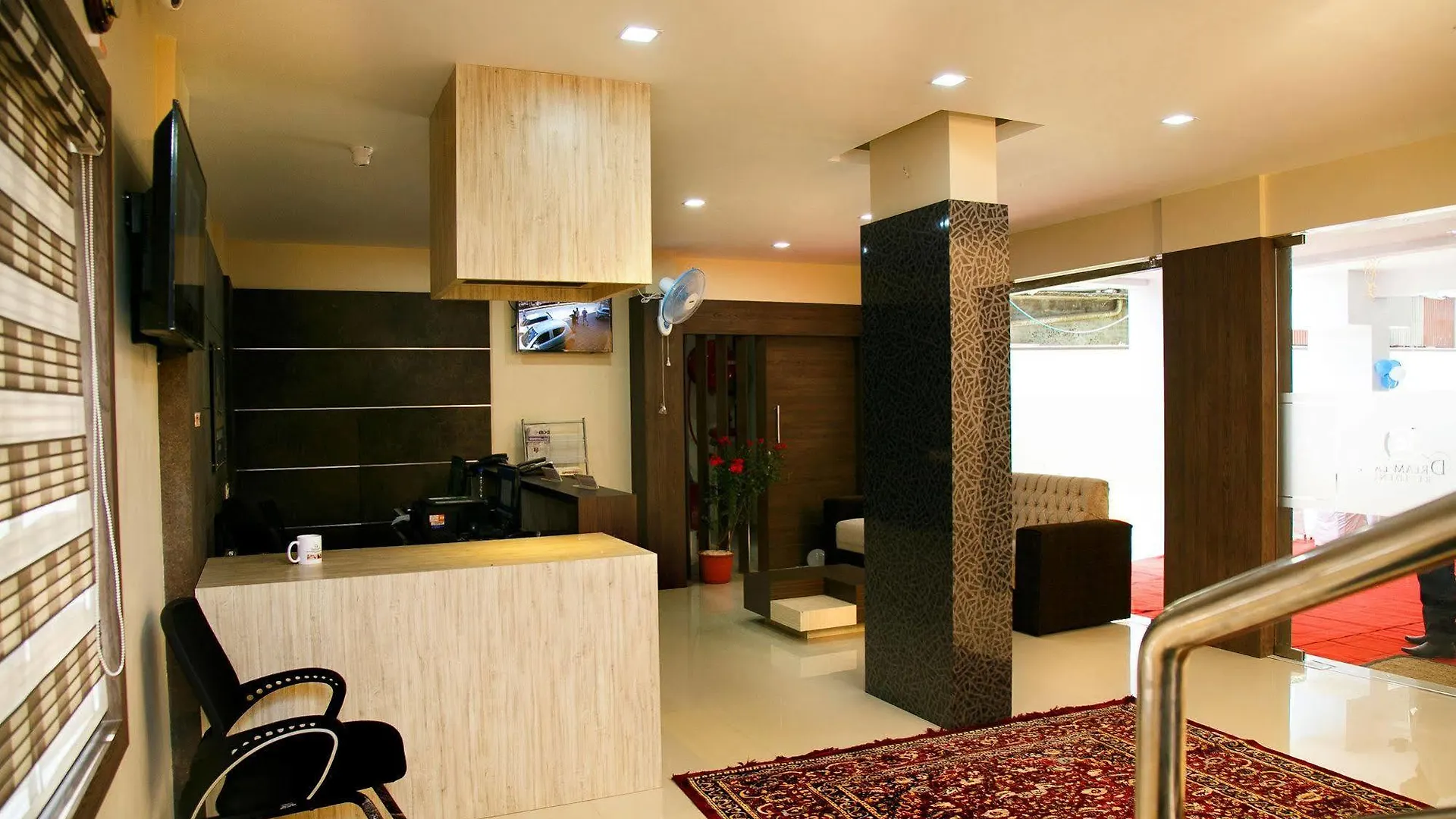 Hotel Dream Land Residency Mananthavady